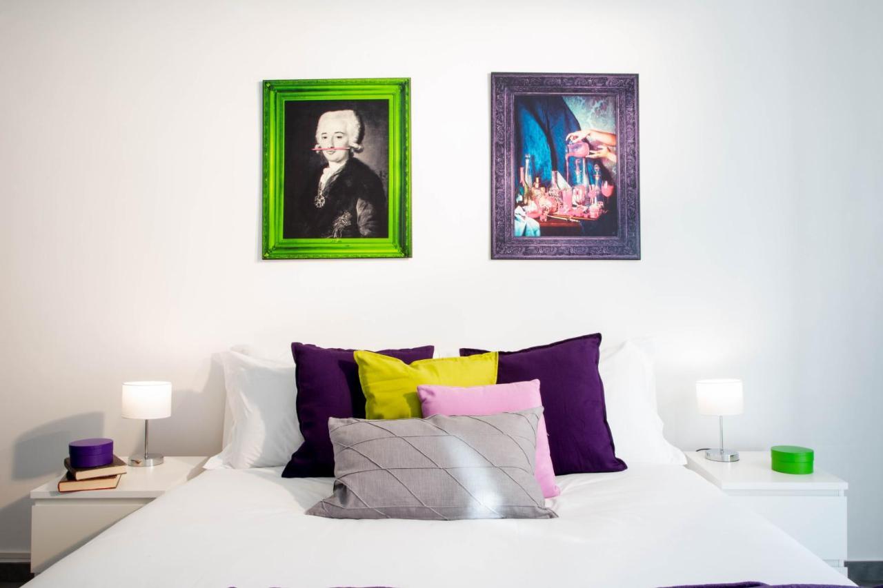 Ferdinando Arthouse Oversized Modern Apartment - By Gocce Team Naples Luaran gambar