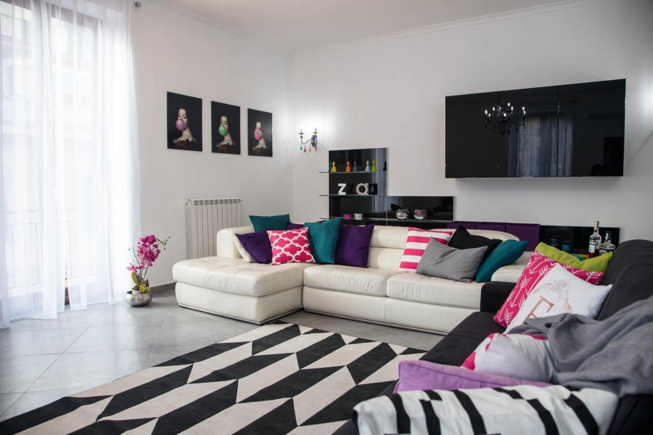 Ferdinando Arthouse Oversized Modern Apartment - By Gocce Team Naples Luaran gambar