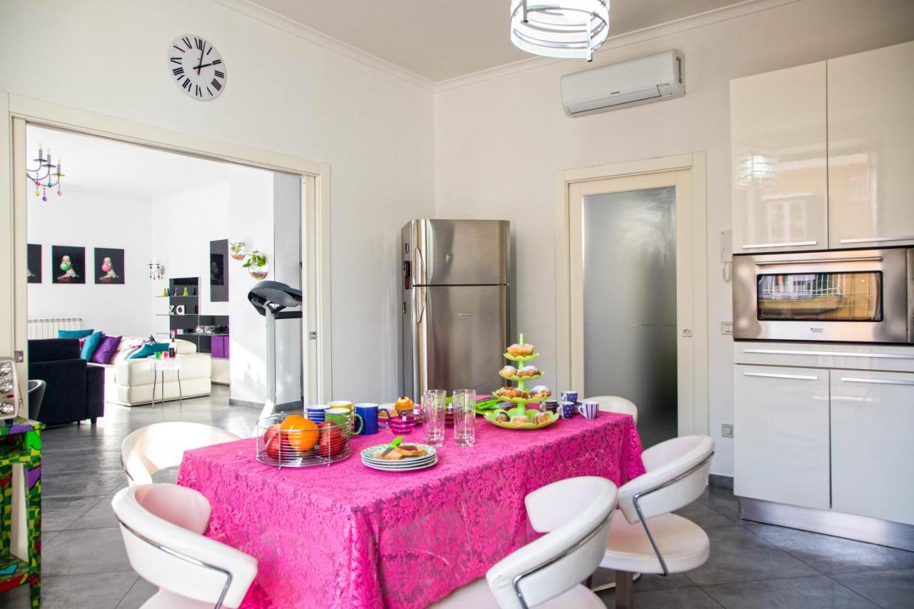 Ferdinando Arthouse Oversized Modern Apartment - By Gocce Team Naples Luaran gambar