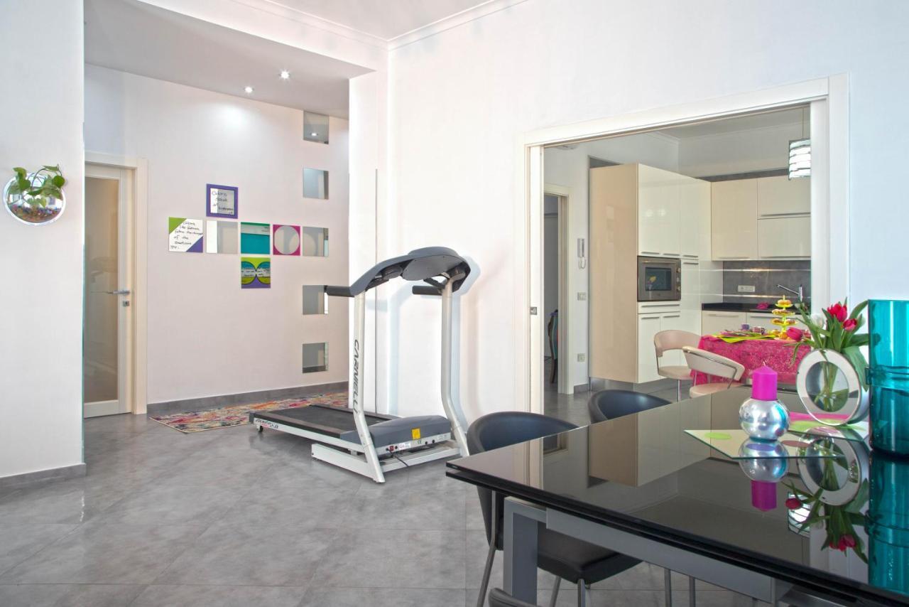 Ferdinando Arthouse Oversized Modern Apartment - By Gocce Team Naples Luaran gambar